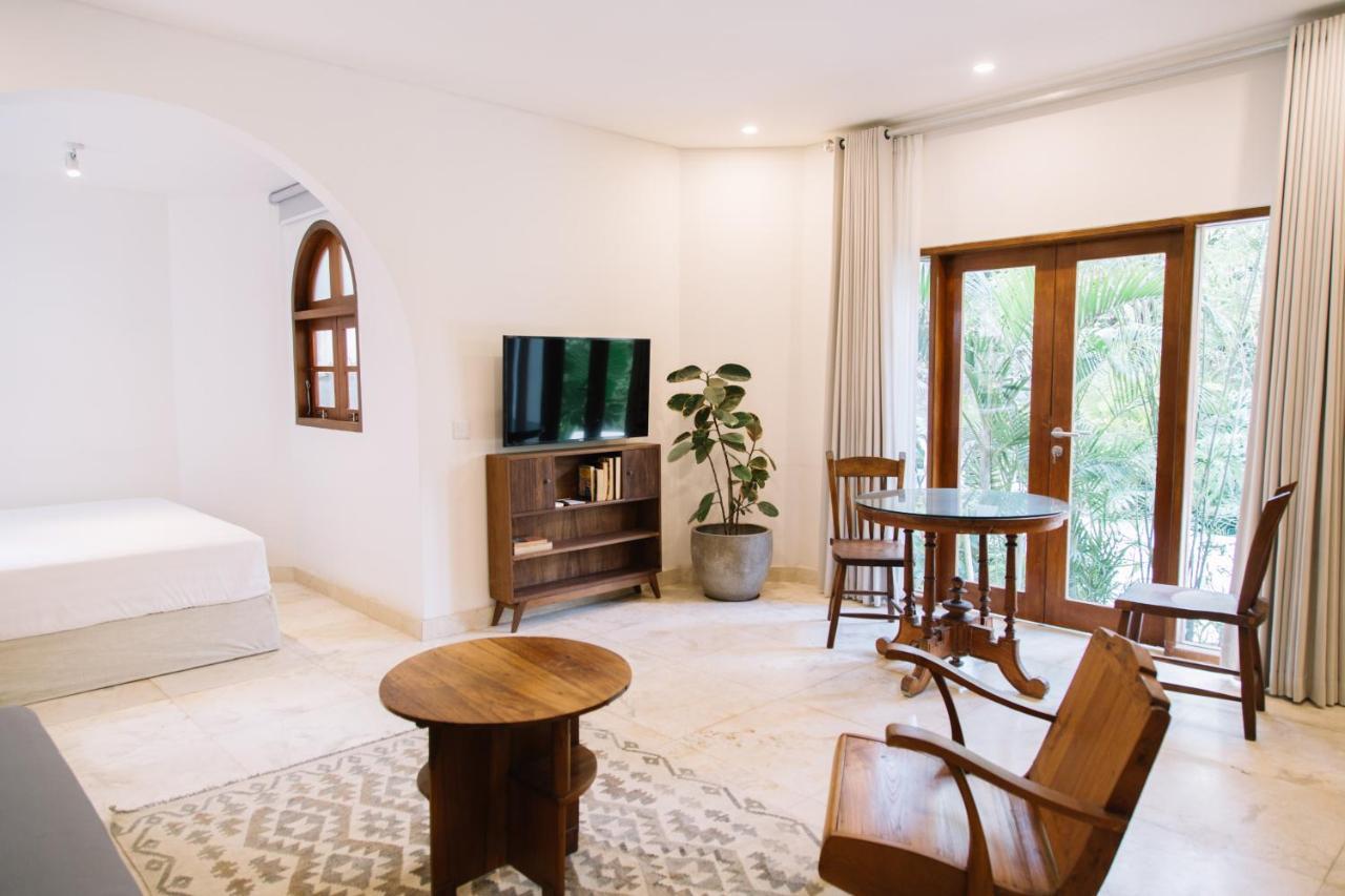 Kresna By The Sea By Kresna Hospitality Hotel Семиняк Екстериор снимка
