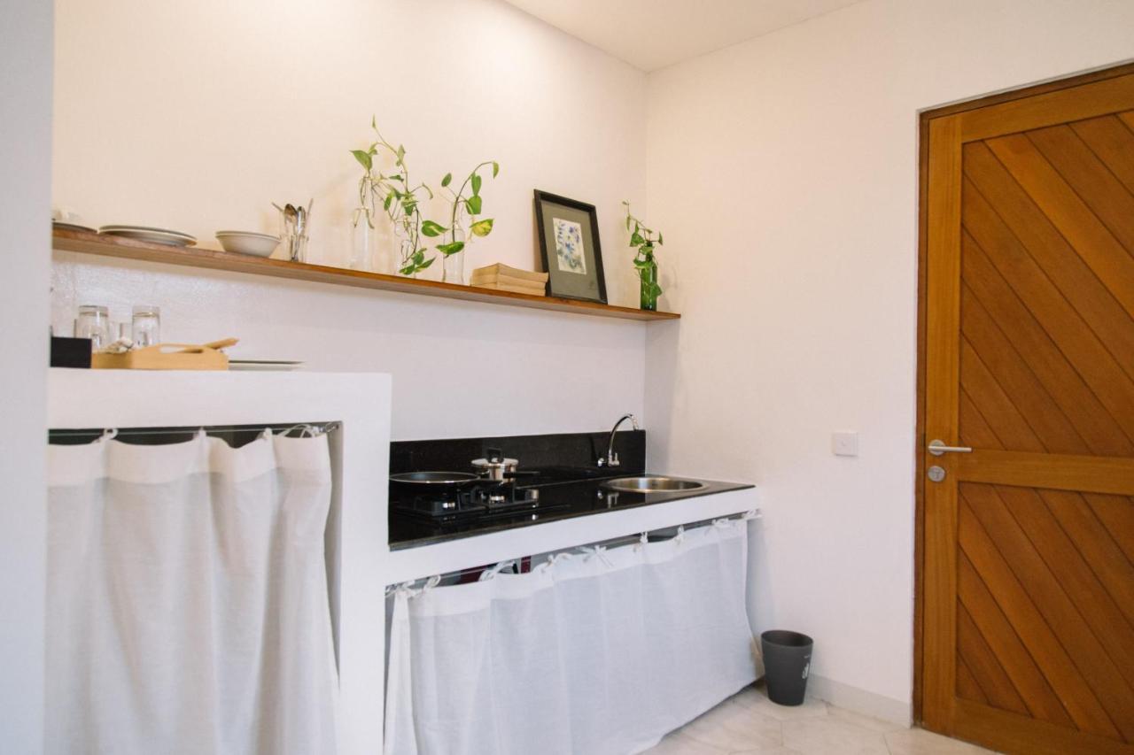 Kresna By The Sea By Kresna Hospitality Hotel Семиняк Екстериор снимка