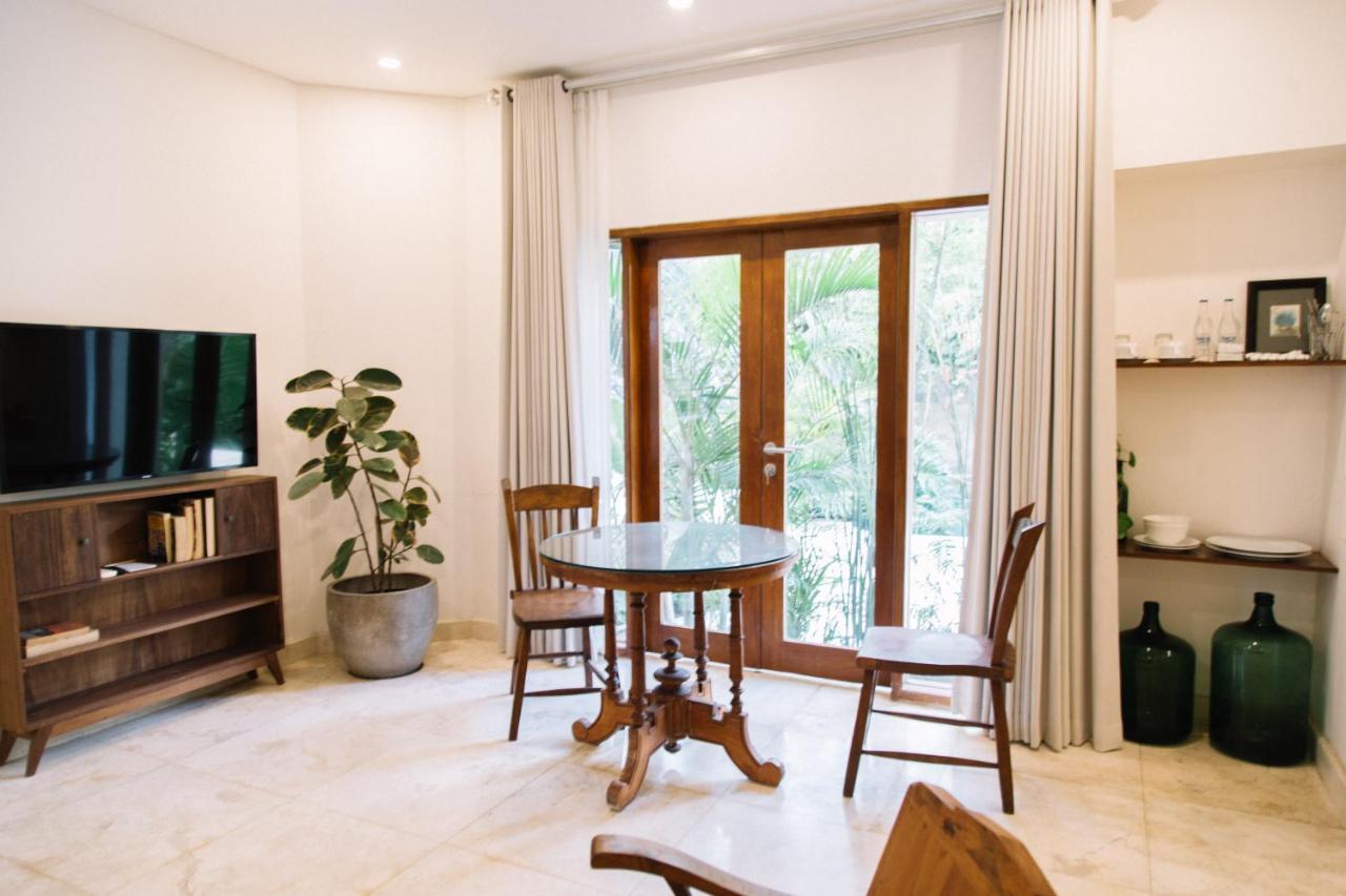 Kresna By The Sea By Kresna Hospitality Hotel Семиняк Екстериор снимка